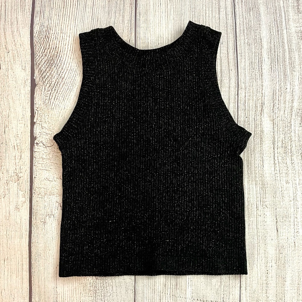 AURA Women’s Sleeveless Black & Gold Cropped Tank Top Size Medium/Large